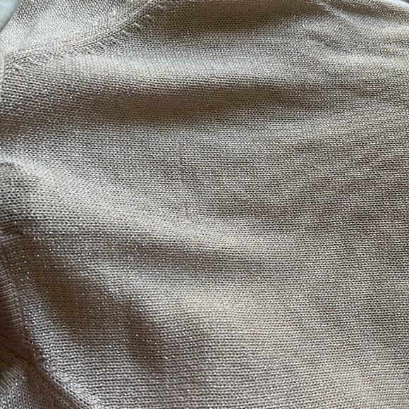 Metallic Semi Cropped Sweater - Picture 5 of 6